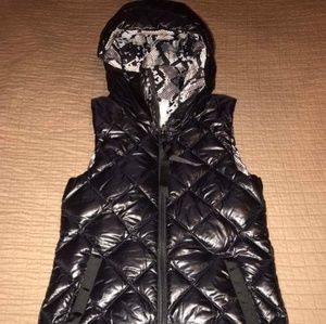 Lululemon quilted vest size 2
